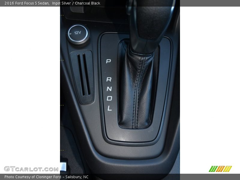 Ingot Silver / Charcoal Black 2016 Ford Focus S Sedan