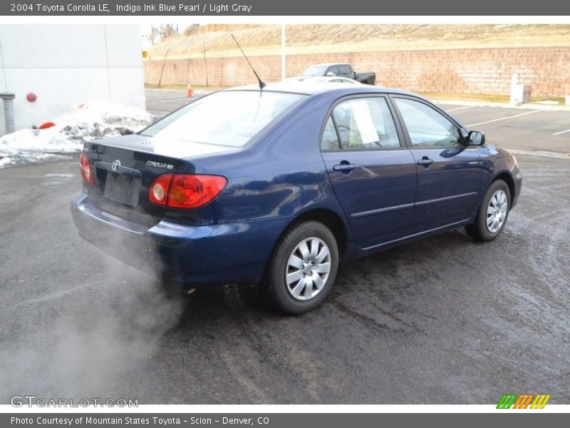 Indigo Ink Blue Pearl / Light Gray 2004 Toyota Corolla LE