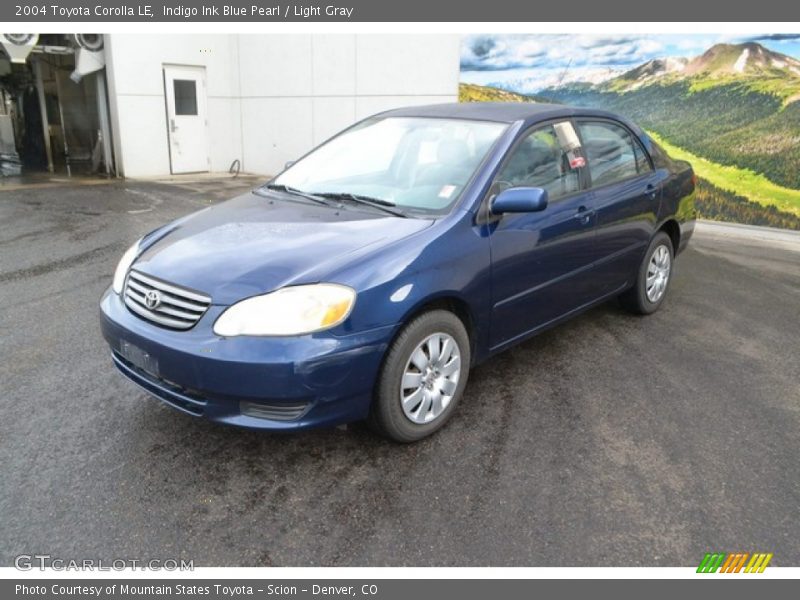 Front 3/4 View of 2004 Corolla LE