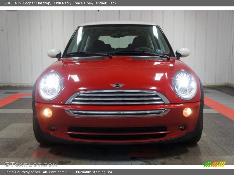 Chili Red / Space Grey/Panther Black 2005 Mini Cooper Hardtop