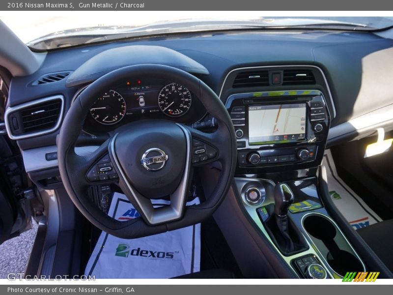 Gun Metallic / Charcoal 2016 Nissan Maxima S