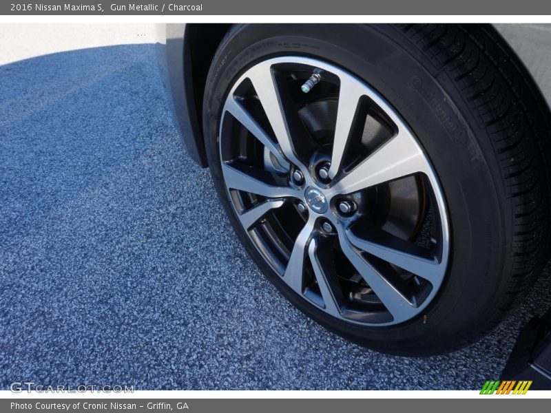 Gun Metallic / Charcoal 2016 Nissan Maxima S
