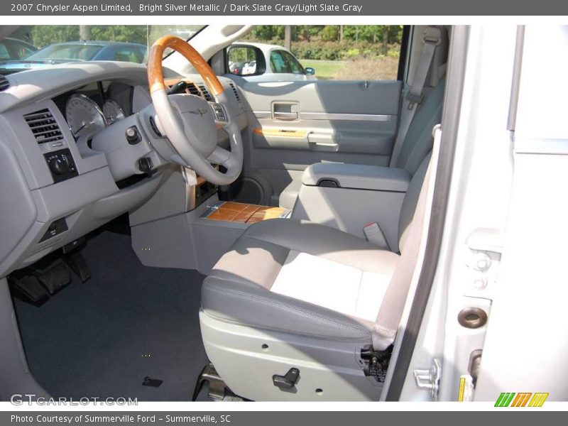 Bright Silver Metallic / Dark Slate Gray/Light Slate Gray 2007 Chrysler Aspen Limited
