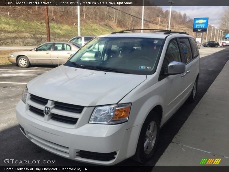 Stone White / Medium Slate Gray/Light Shale 2009 Dodge Grand Caravan SE