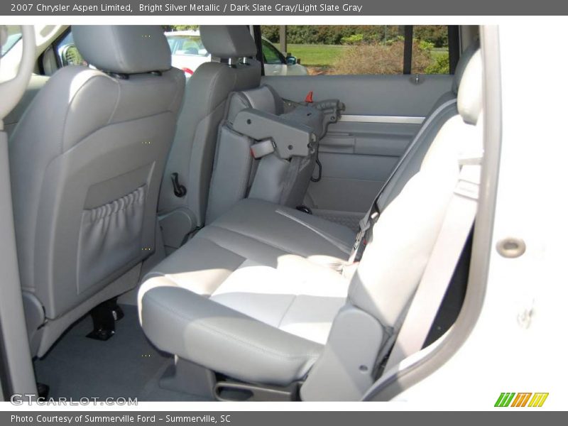 Bright Silver Metallic / Dark Slate Gray/Light Slate Gray 2007 Chrysler Aspen Limited