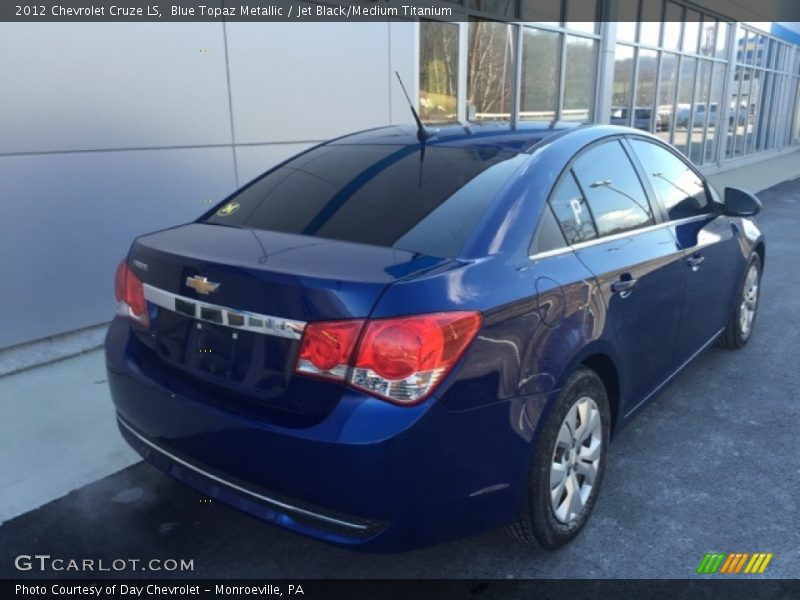 Blue Topaz Metallic / Jet Black/Medium Titanium 2012 Chevrolet Cruze LS