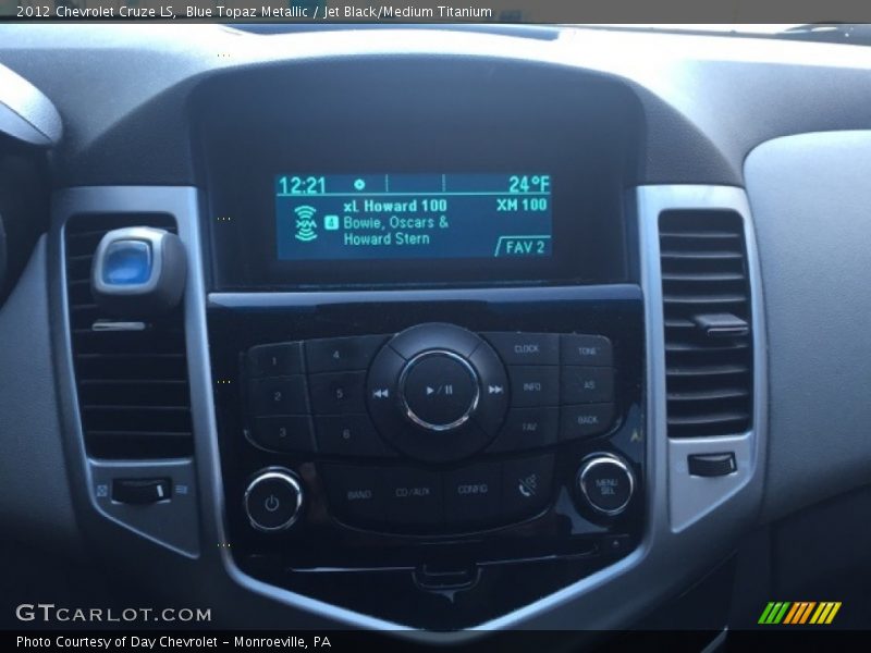 Blue Topaz Metallic / Jet Black/Medium Titanium 2012 Chevrolet Cruze LS