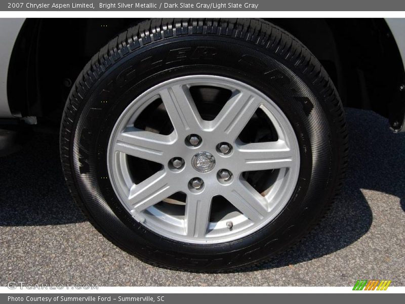 Bright Silver Metallic / Dark Slate Gray/Light Slate Gray 2007 Chrysler Aspen Limited