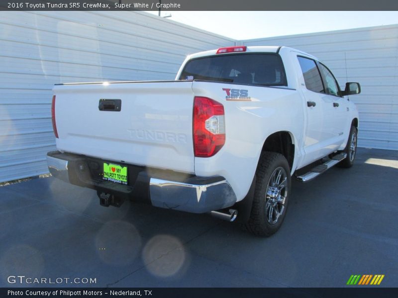 Super White / Graphite 2016 Toyota Tundra SR5 CrewMax