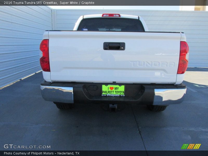 Super White / Graphite 2016 Toyota Tundra SR5 CrewMax