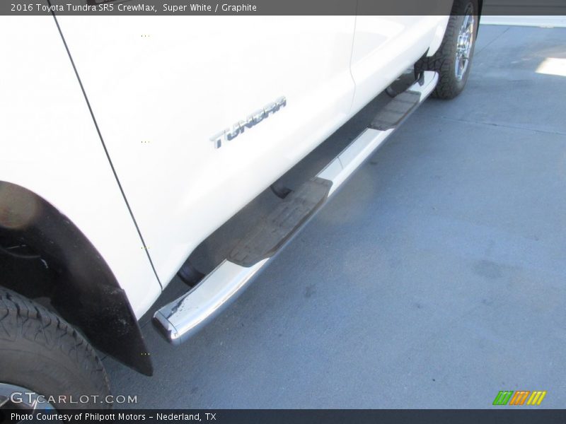 Super White / Graphite 2016 Toyota Tundra SR5 CrewMax