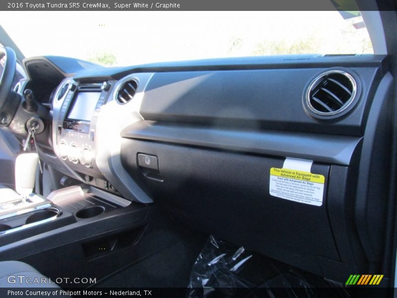 Super White / Graphite 2016 Toyota Tundra SR5 CrewMax
