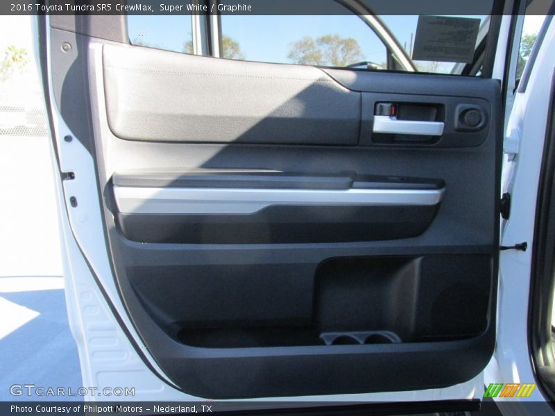 Super White / Graphite 2016 Toyota Tundra SR5 CrewMax