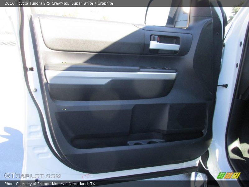 Super White / Graphite 2016 Toyota Tundra SR5 CrewMax