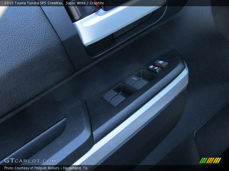 Super White / Graphite 2016 Toyota Tundra SR5 CrewMax