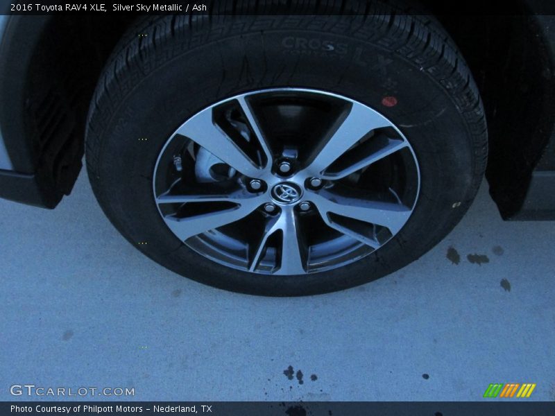  2016 RAV4 XLE Wheel