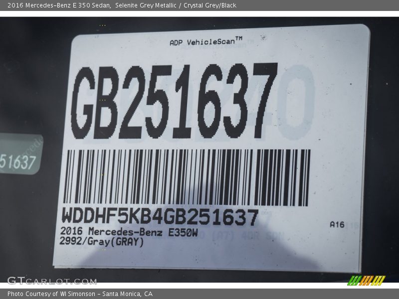 Selenite Grey Metallic / Crystal Grey/Black 2016 Mercedes-Benz E 350 Sedan