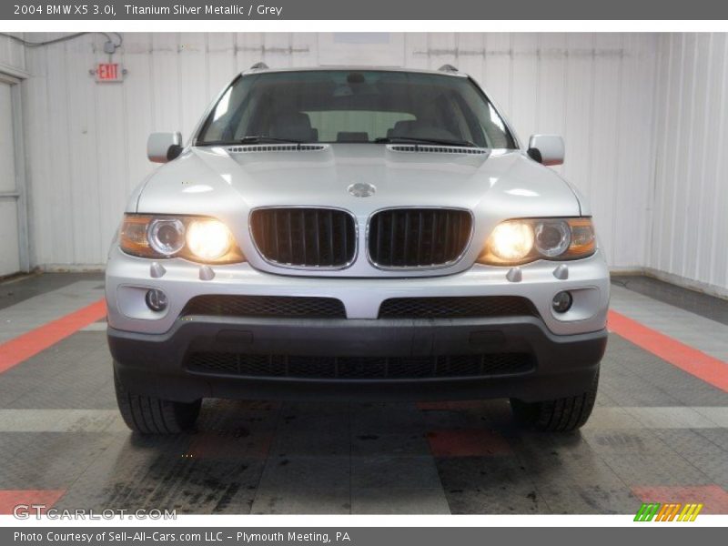 Titanium Silver Metallic / Grey 2004 BMW X5 3.0i