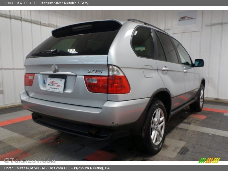 Titanium Silver Metallic / Grey 2004 BMW X5 3.0i