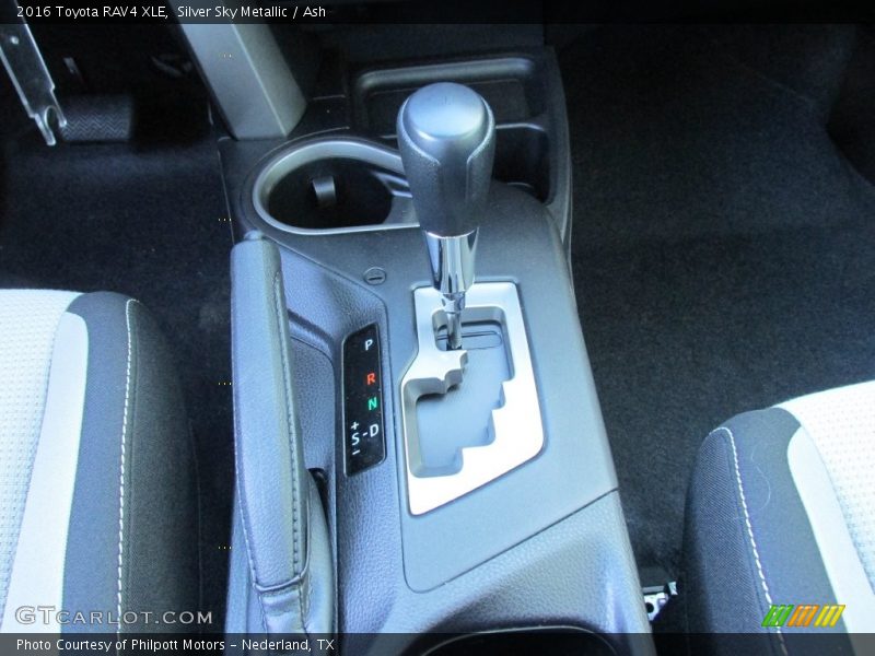  2016 RAV4 XLE 6 Speed ECT-i Automatic Shifter