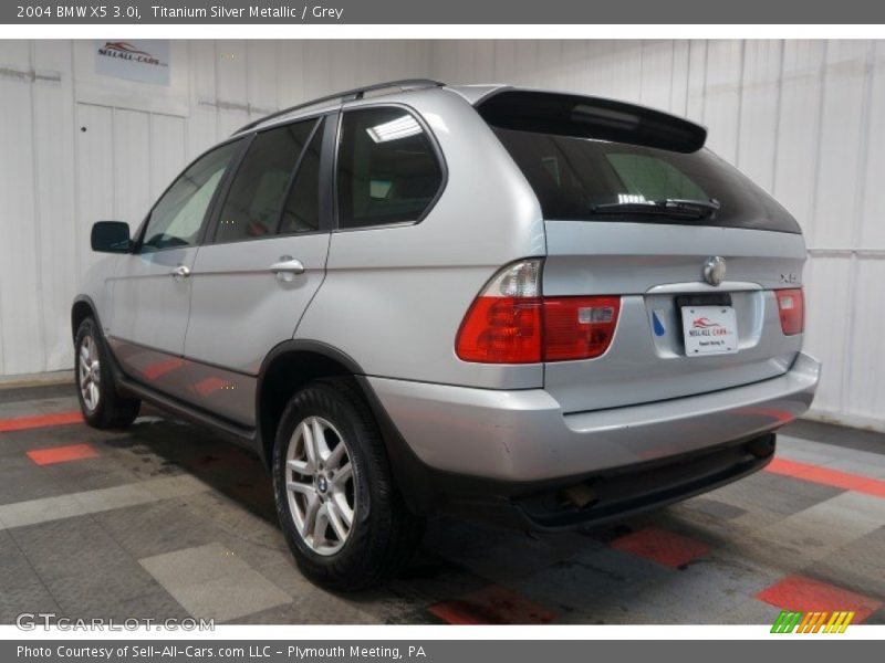 Titanium Silver Metallic / Grey 2004 BMW X5 3.0i