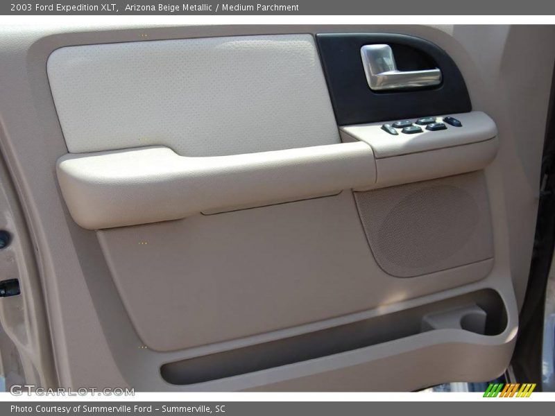 Arizona Beige Metallic / Medium Parchment 2003 Ford Expedition XLT