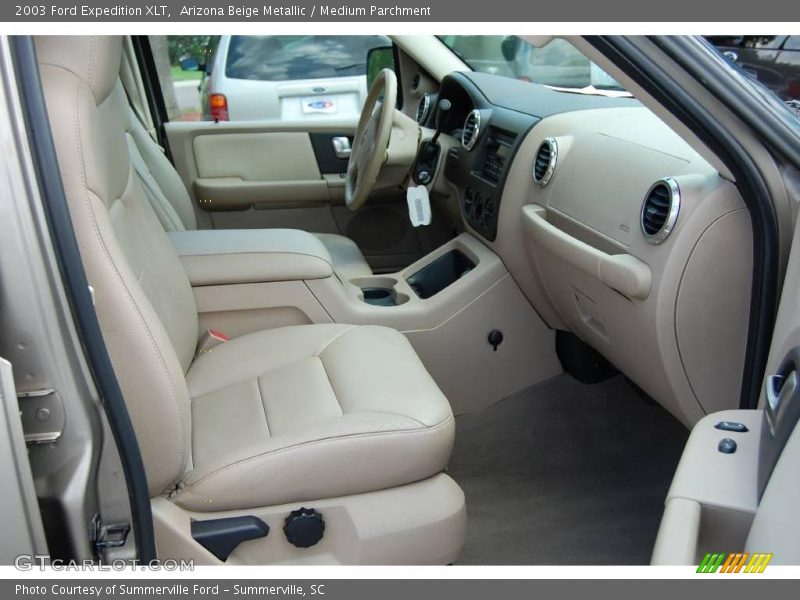 Arizona Beige Metallic / Medium Parchment 2003 Ford Expedition XLT