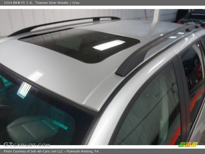 Titanium Silver Metallic / Grey 2004 BMW X5 3.0i