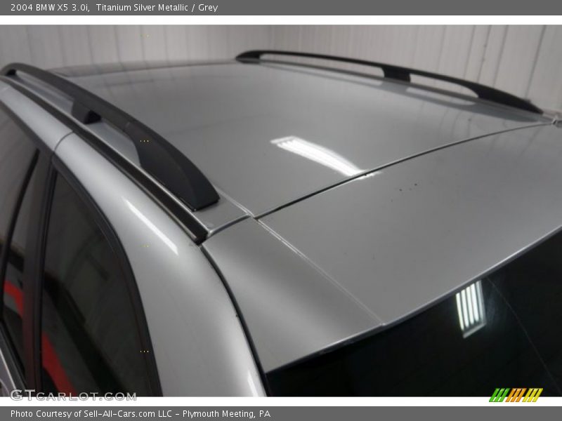 Titanium Silver Metallic / Grey 2004 BMW X5 3.0i