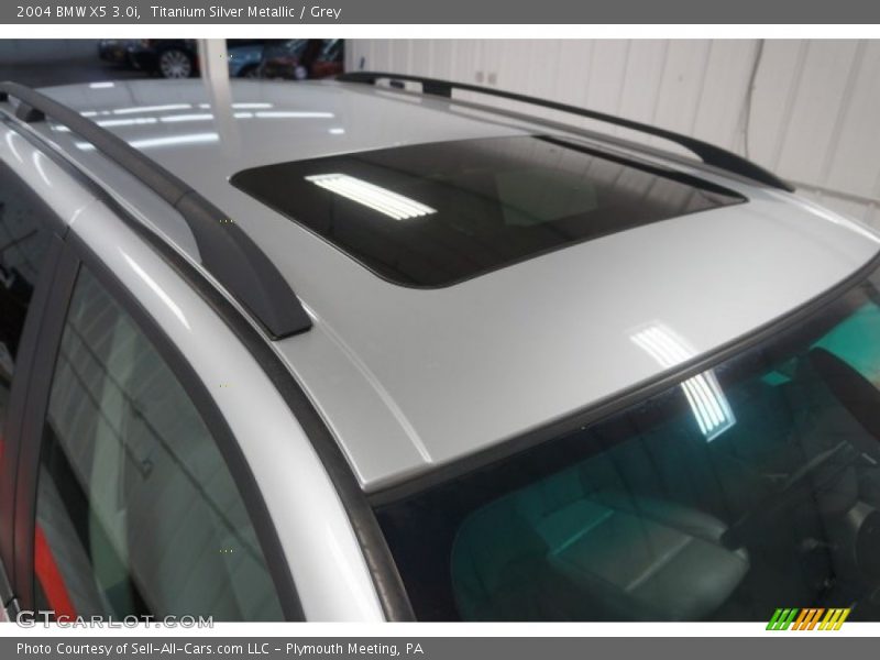 Titanium Silver Metallic / Grey 2004 BMW X5 3.0i