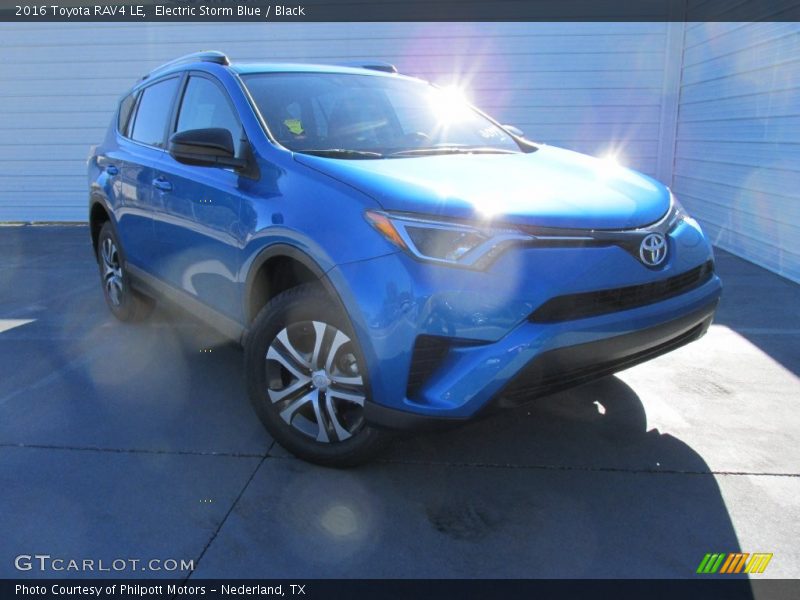 Electric Storm Blue / Black 2016 Toyota RAV4 LE