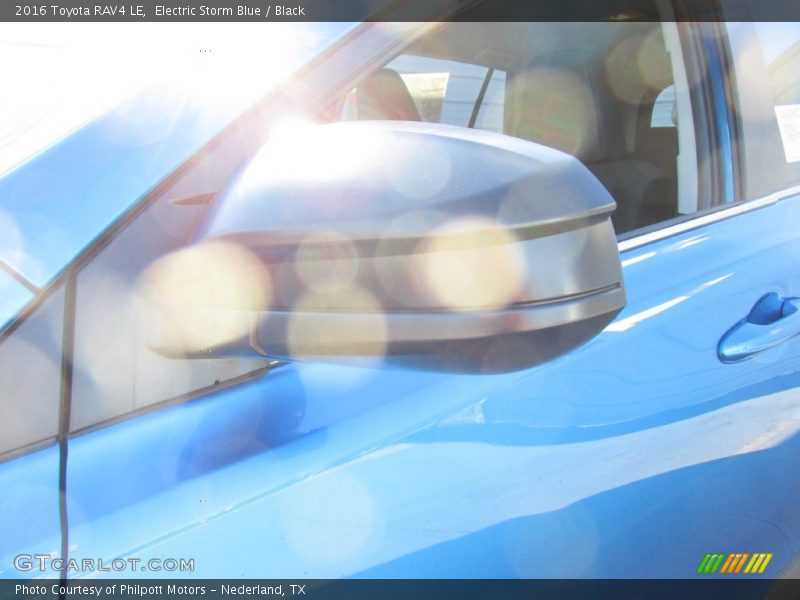 Electric Storm Blue / Black 2016 Toyota RAV4 LE