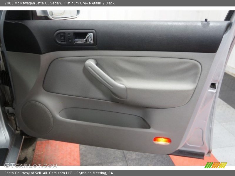 Platinum Grey Metallic / Black 2003 Volkswagen Jetta GL Sedan
