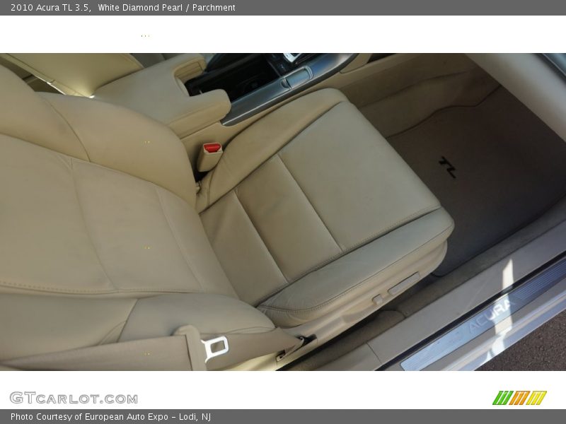 White Diamond Pearl / Parchment 2010 Acura TL 3.5