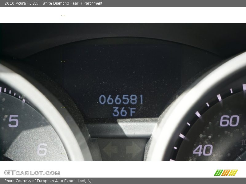 White Diamond Pearl / Parchment 2010 Acura TL 3.5