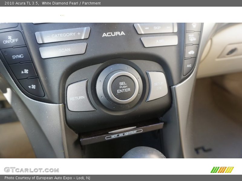 White Diamond Pearl / Parchment 2010 Acura TL 3.5