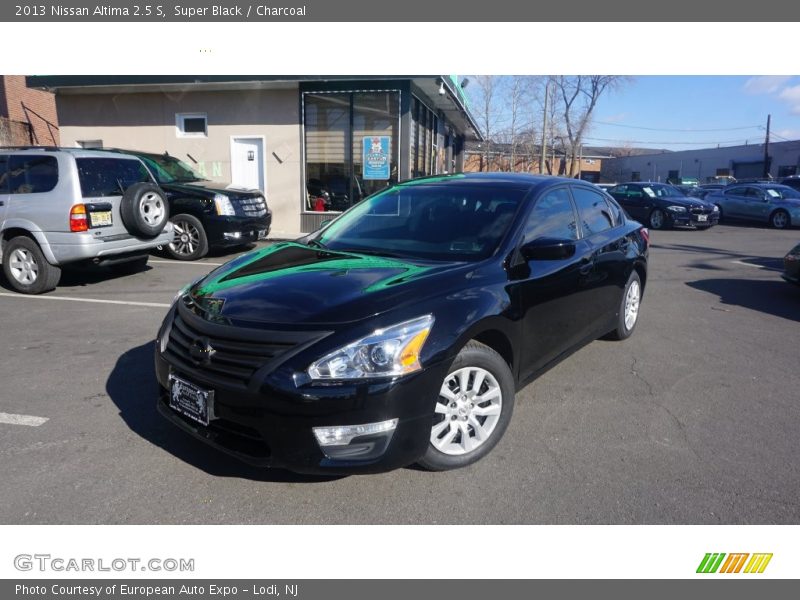 Super Black / Charcoal 2013 Nissan Altima 2.5 S