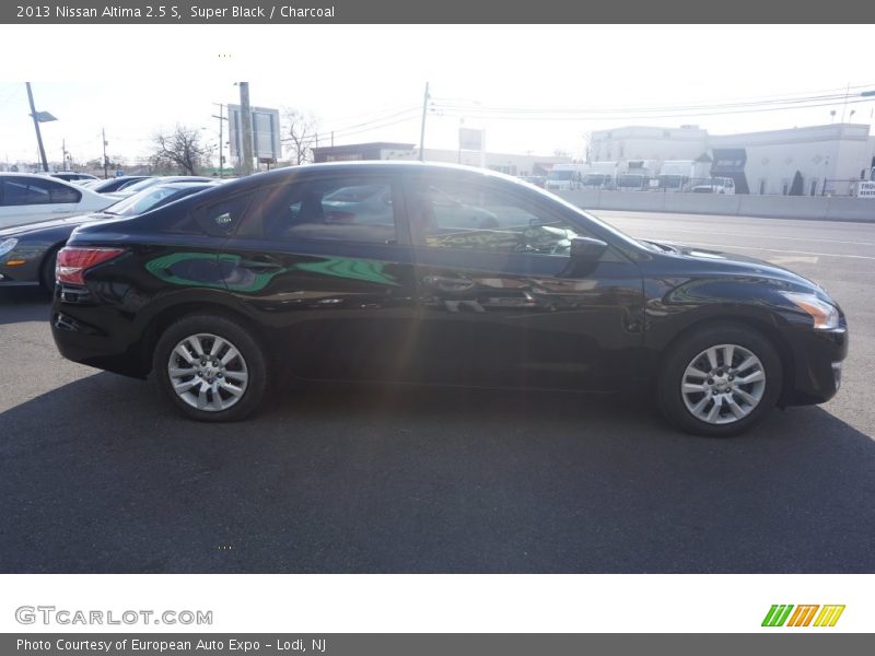Super Black / Charcoal 2013 Nissan Altima 2.5 S