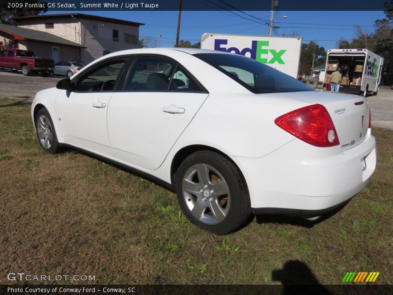 Summit White / Light Taupe 2009 Pontiac G6 Sedan