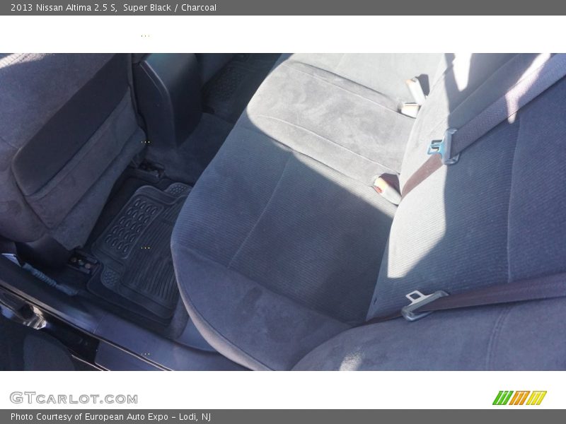 Super Black / Charcoal 2013 Nissan Altima 2.5 S