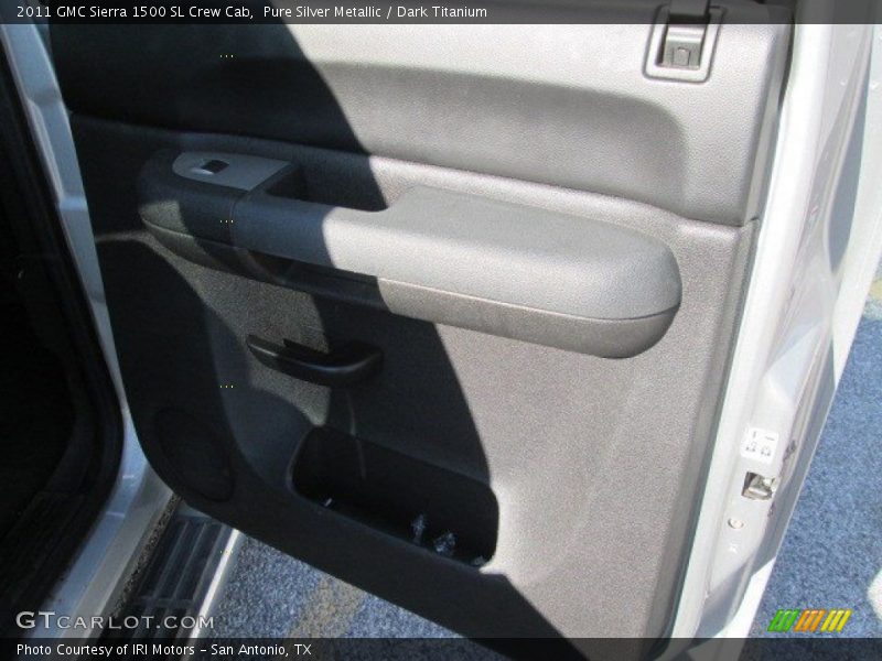 Pure Silver Metallic / Dark Titanium 2011 GMC Sierra 1500 SL Crew Cab