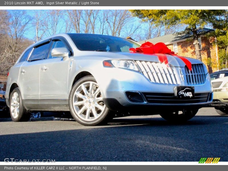 Ingot Silver Metallic / Light Stone 2010 Lincoln MKT AWD