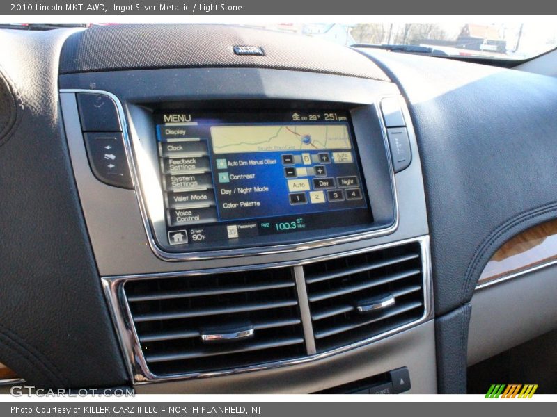 Ingot Silver Metallic / Light Stone 2010 Lincoln MKT AWD