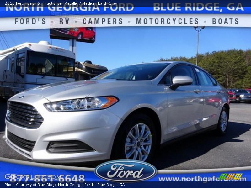 Ingot Silver Metallic / Medium Earth Gray 2016 Ford Fusion S