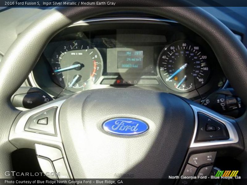 Ingot Silver Metallic / Medium Earth Gray 2016 Ford Fusion S