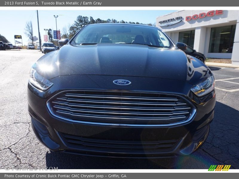 Tuxedo Black Metallic / Earth Gray 2013 Ford Fusion S