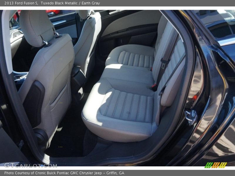 Tuxedo Black Metallic / Earth Gray 2013 Ford Fusion S