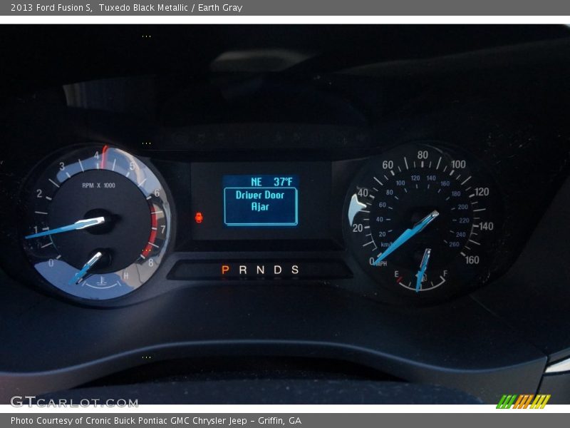 Tuxedo Black Metallic / Earth Gray 2013 Ford Fusion S