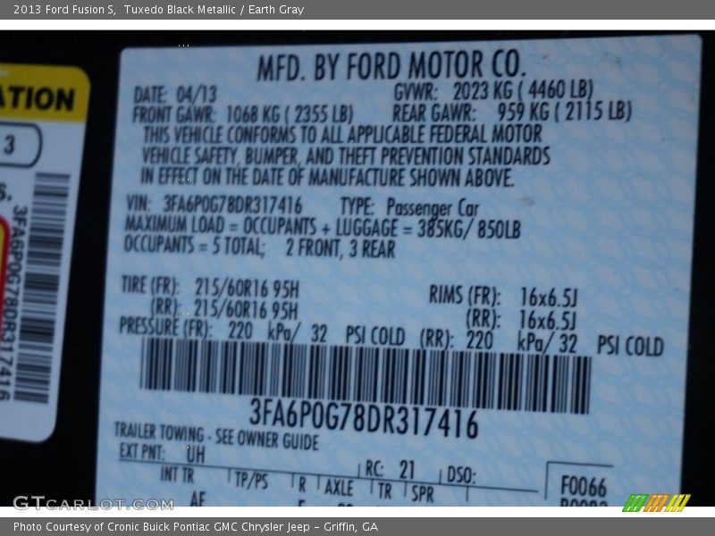 Tuxedo Black Metallic / Earth Gray 2013 Ford Fusion S