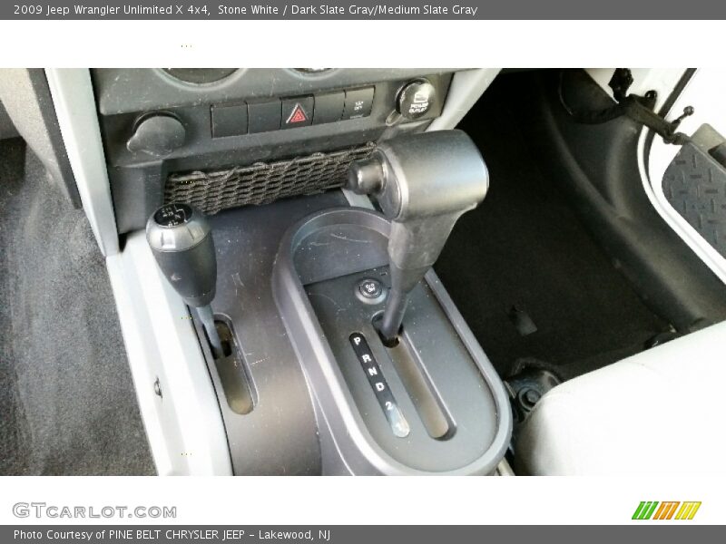 Stone White / Dark Slate Gray/Medium Slate Gray 2009 Jeep Wrangler Unlimited X 4x4